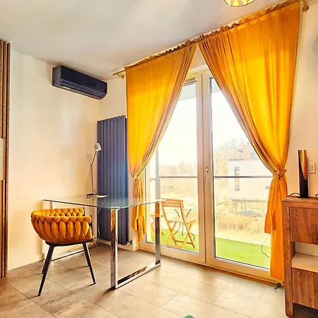 Vision Luxury Marina Apartman *